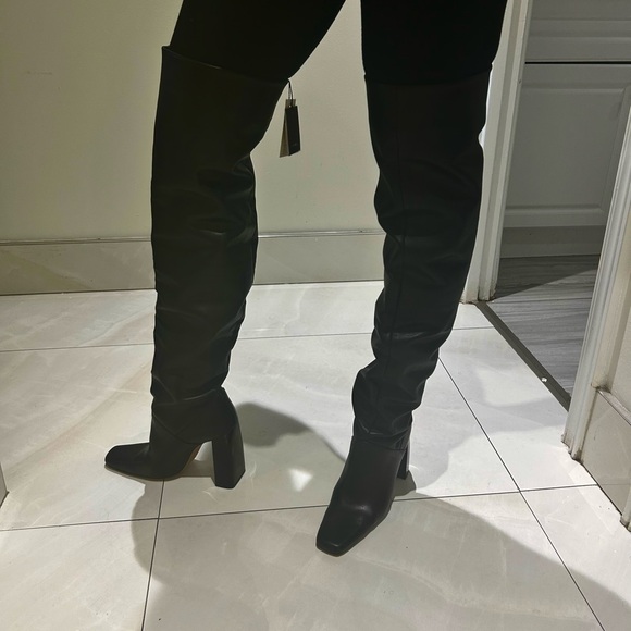 Zara Black baggy leather boots. Size 38. - Picture 3 of 7